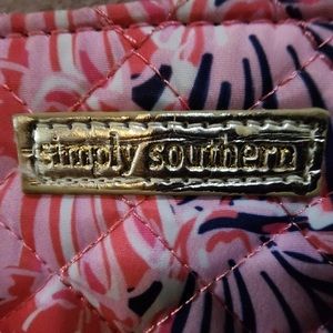 Selling a cute little key ring holder Carrie your wallet may be some money in